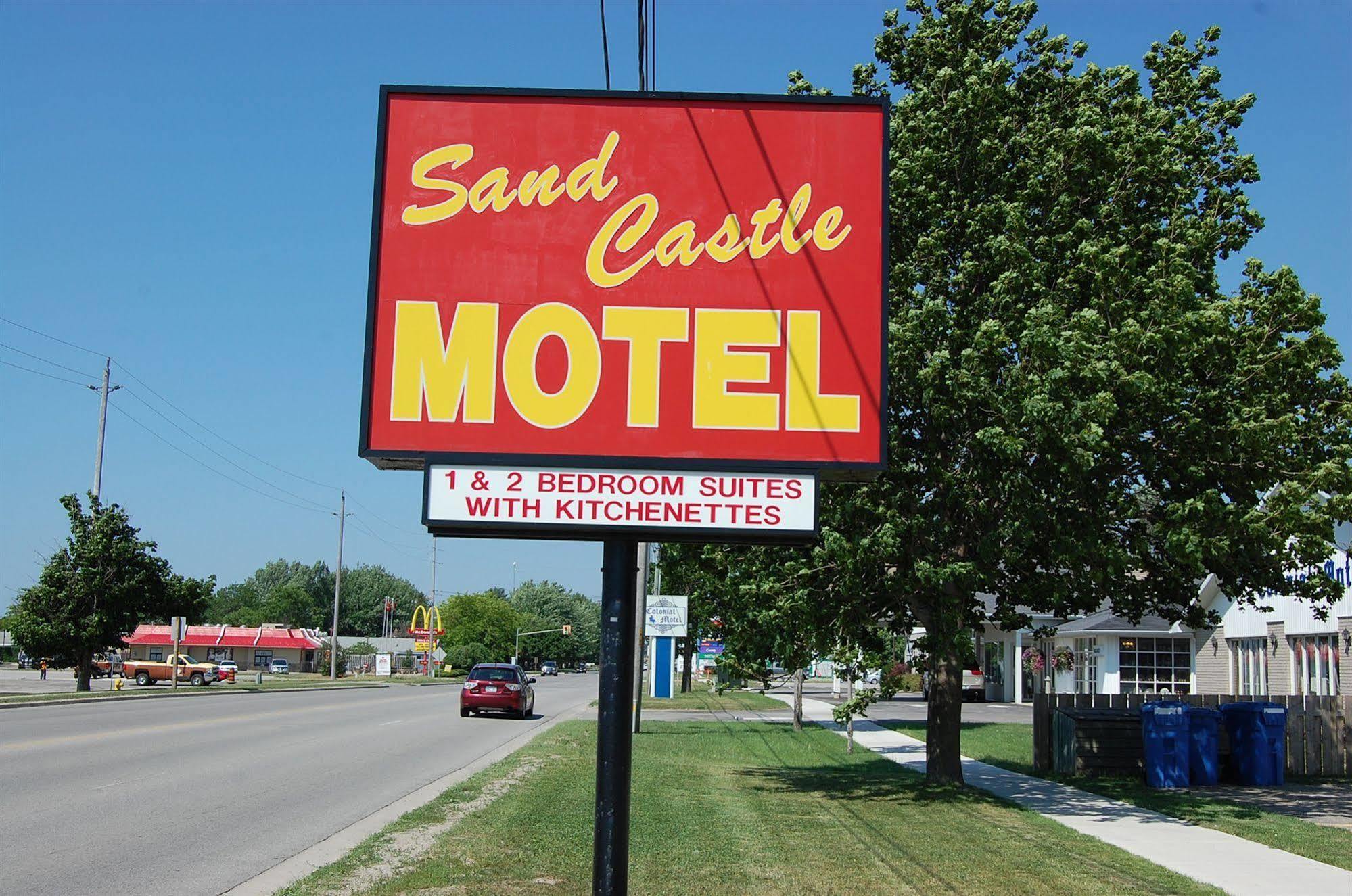 Sand Castle Suites Motel Port Elgin Exterior foto